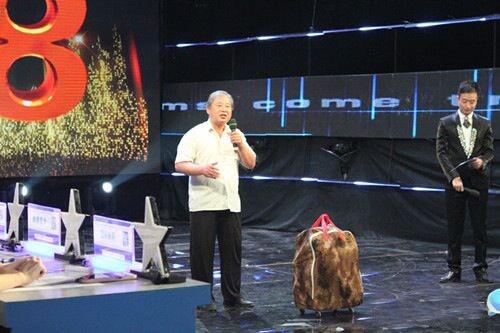 年近七旬創(chuàng)業(yè)老伯，這種創(chuàng)業(yè)精神你感動(dòng)了嗎？