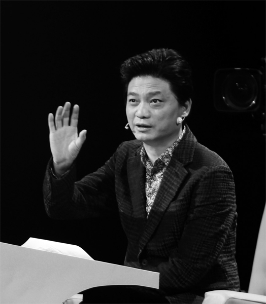 “希望女兒最好永遠(yuǎn)不要交男朋友，最好把父親當(dāng)男朋友。”崔永元笑說。