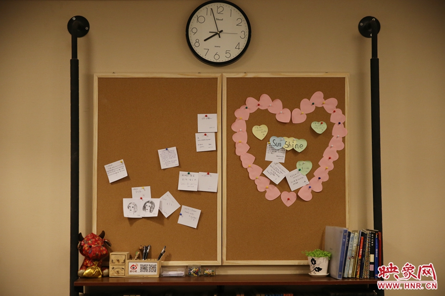 書(shū)店內(nèi)的留言板。