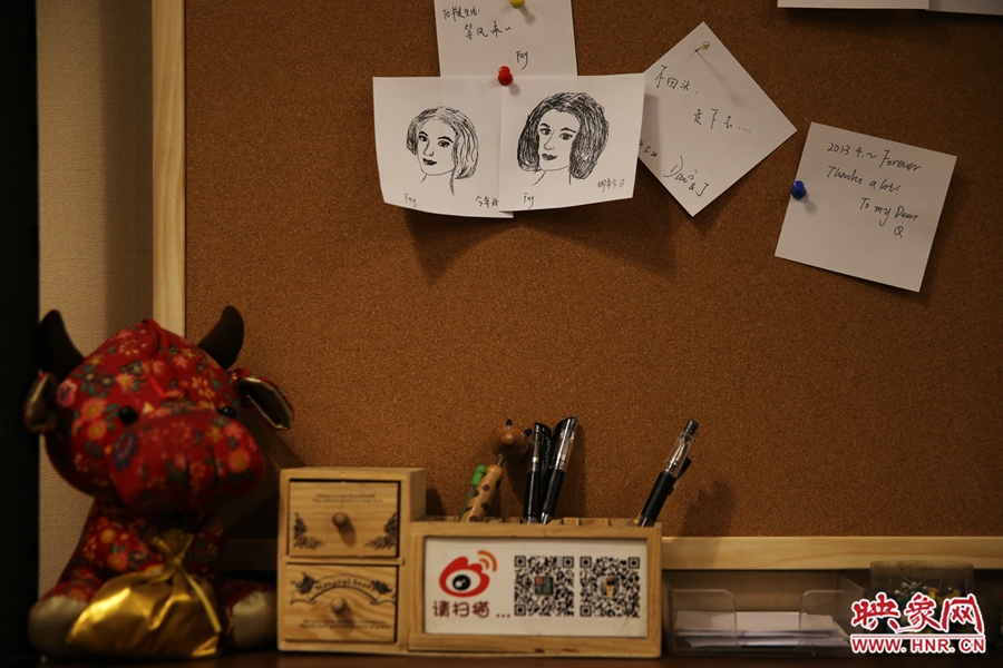 書(shū)店內(nèi)留言板一角。