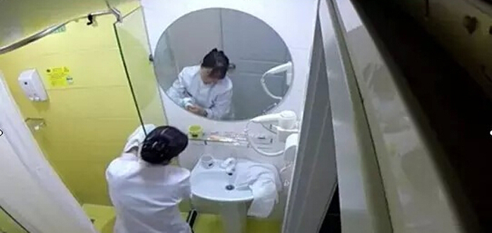 知名酒店用房客浴巾擦馬桶、擦地板